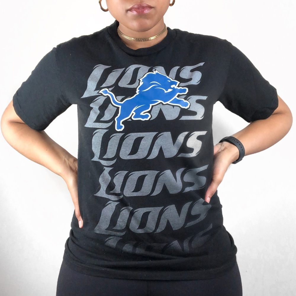 Detroit Lions • Team Apparel Fade Out T-shirt.